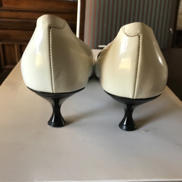 Marc Jacobs white leather size 39.5 (9) made in Italy kitten heels - Picture 4 of 4